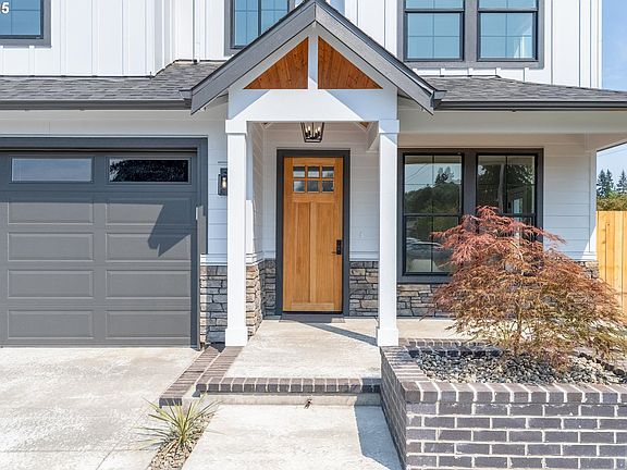 2nd image of 4410 NE 55th Way