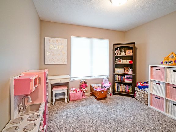 5th image of 4551 W Whisperwood St