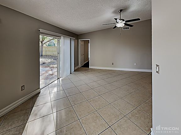 5th image of 1611 Crossridge Dr
