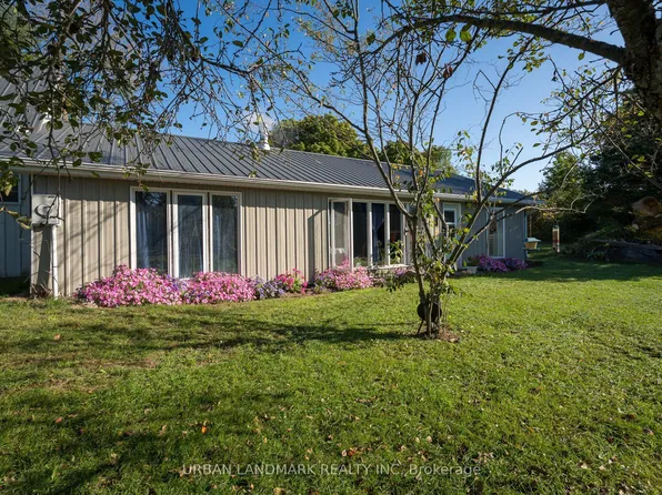 895 Slab St, Centre Hastings, ON K0K 2K0