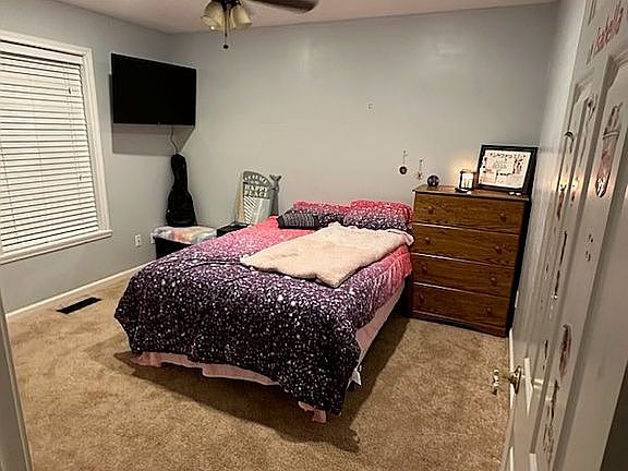 Upstairs bedroom 1