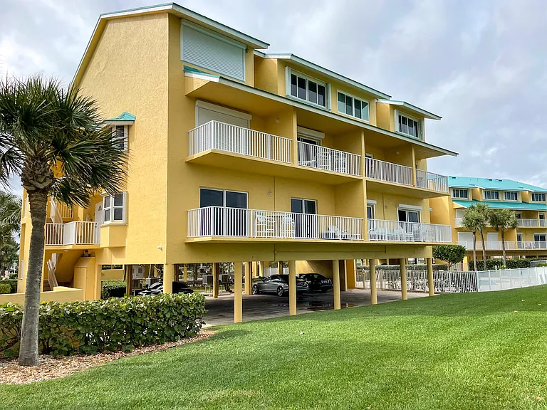1550 S Ocean Dr #19 — Photo 22