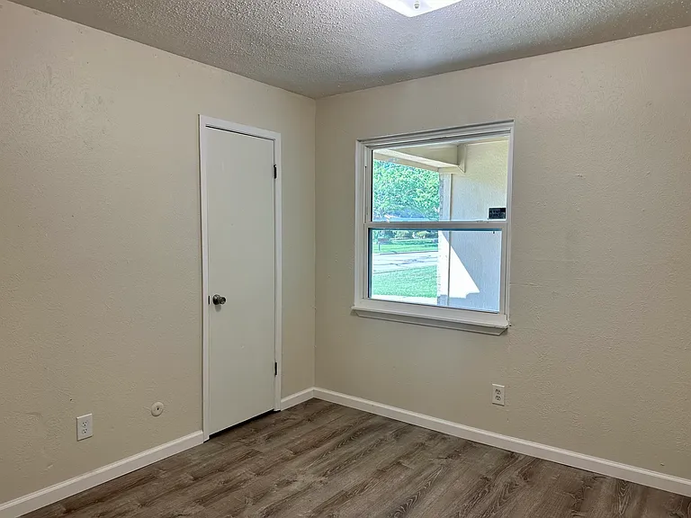 Secondary Bedroom