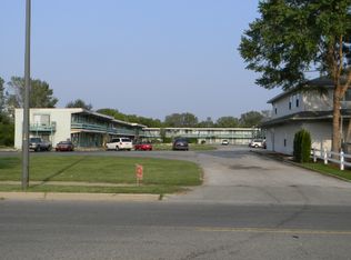 655 Riverview Dr #136, Benton Harbor, MI 49022