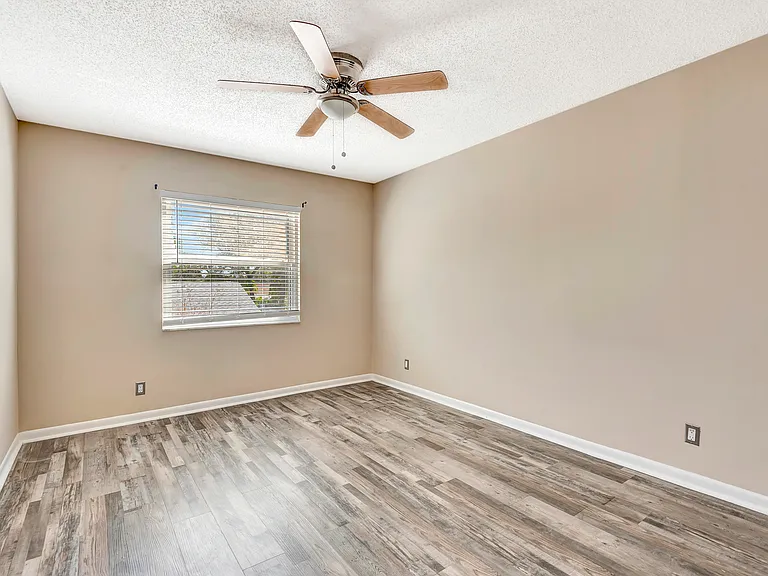 6 Baywood Dr — Photo 87