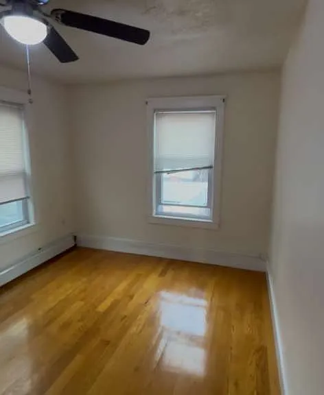 57 Lakeview Ave #F — Photo 5