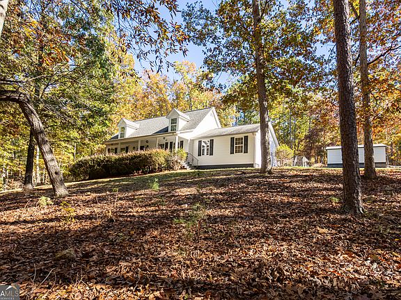 3rd image of 19 Silver Hills Rd SE