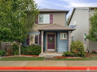 8704 Stockholm Lane NE, Lacey, WA 98516