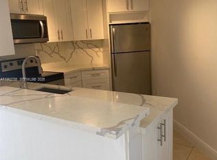 9701 Fontainebleau Blvd #C206, Miami, FL 33172