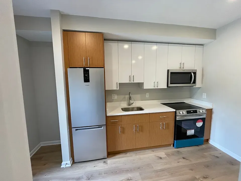 1307 K St SE #2