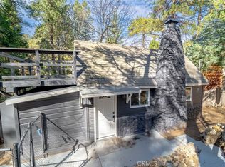 982 Oak Dr, Crestline, CA 92325