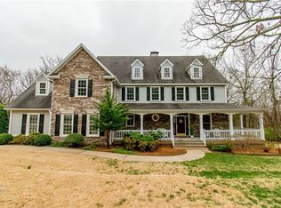 460 N Canvas Rd #2100, Fayetteville, AR 72701