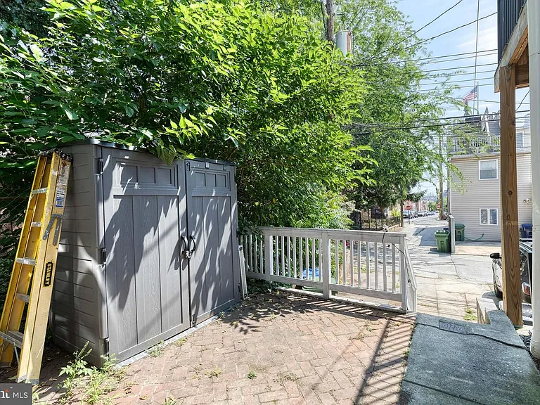 1409 Battery Ave — Photo 27