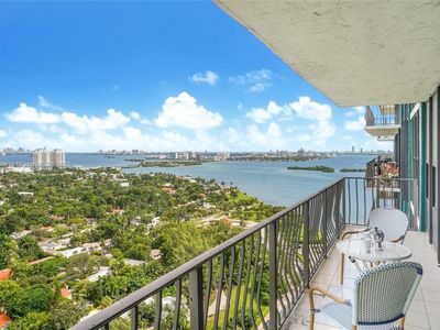 780 NE 69th St #Penthouse 6, Miami, FL, 33138