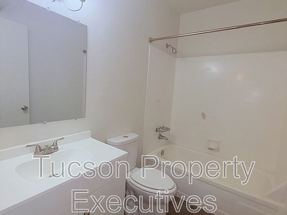 3rd image of 319 E Mohave Rd APT 207