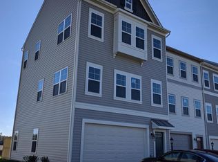 206 Parkland Dr, Stephenson, VA 22656