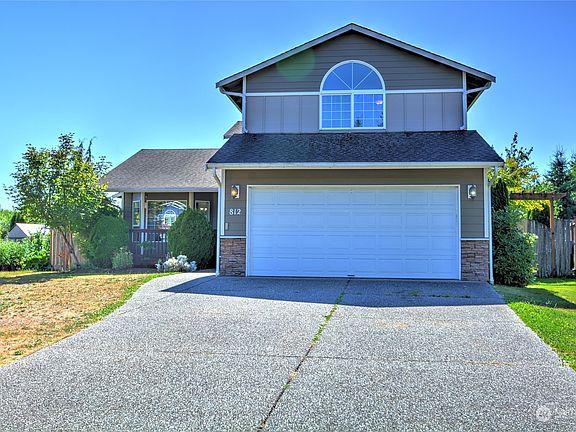 2nd image of 812 Darwins Way