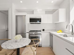 102 Myrtle St #4, Boston, MA 02114