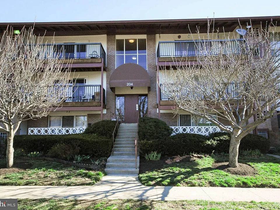204 Park Terrace Ct SE #24