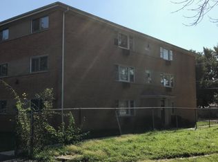 2051 W Garfield Blvd, Chicago, IL 60636