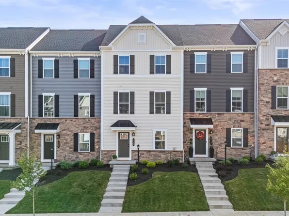 315 Caledonia Pl, Cranberry Township, PA 16066