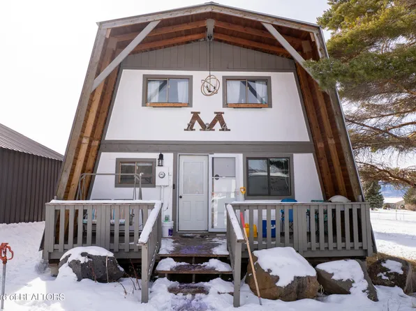 724 Star Cir, Thayne, WY 83127