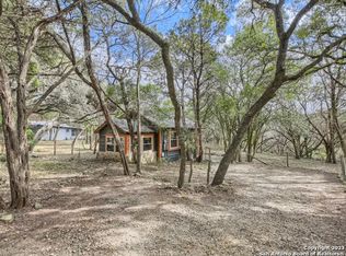 18814 Sherwood Trl, Grey Forest, TX 78023