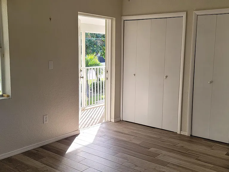 217 Butler St #6 — Photo 10