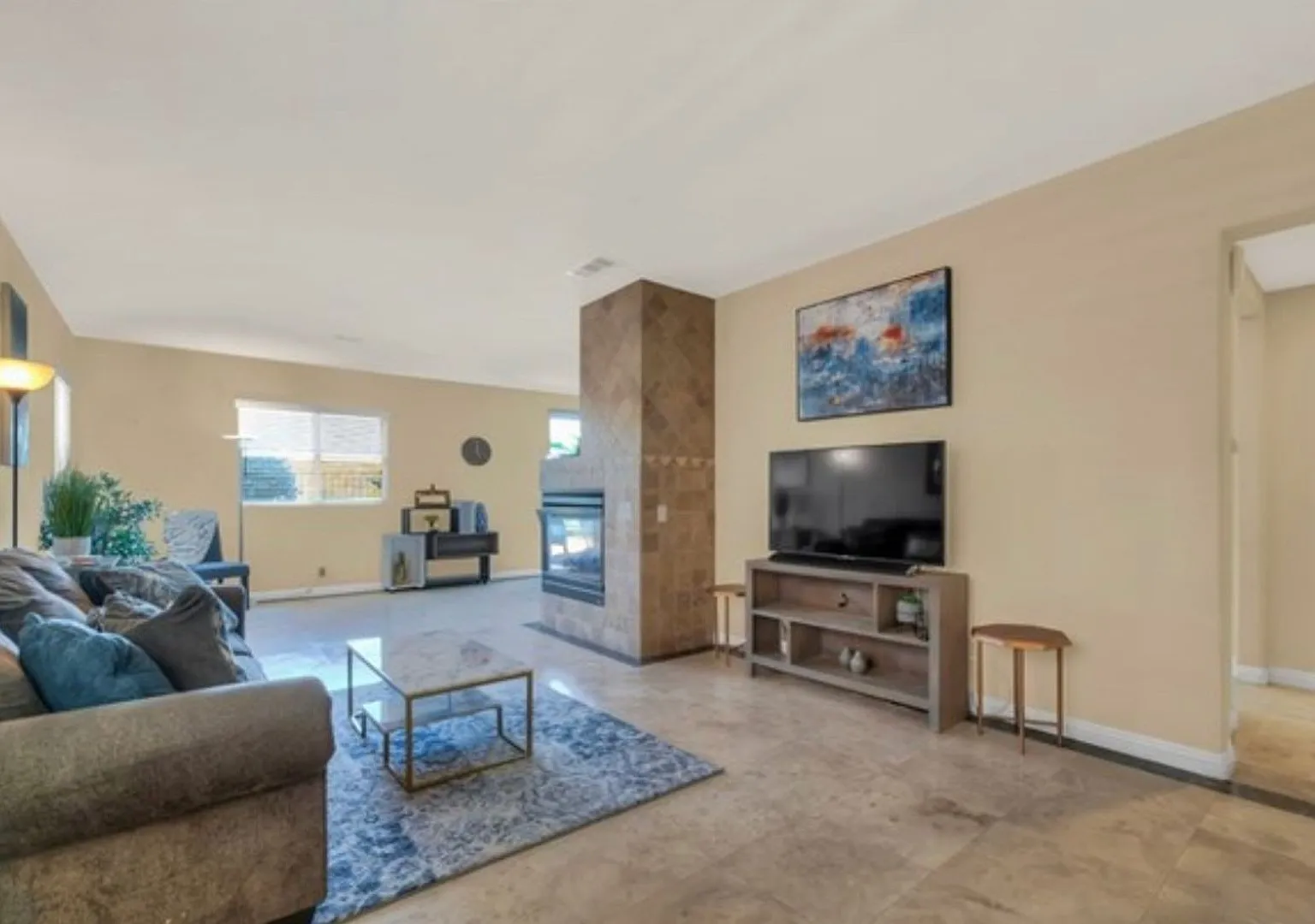 Beautiful Tesoro Home with No Rear Neighbors! — Photo 2