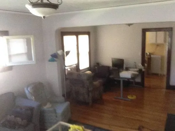 1905 E 38th St #1 — Photo 5
