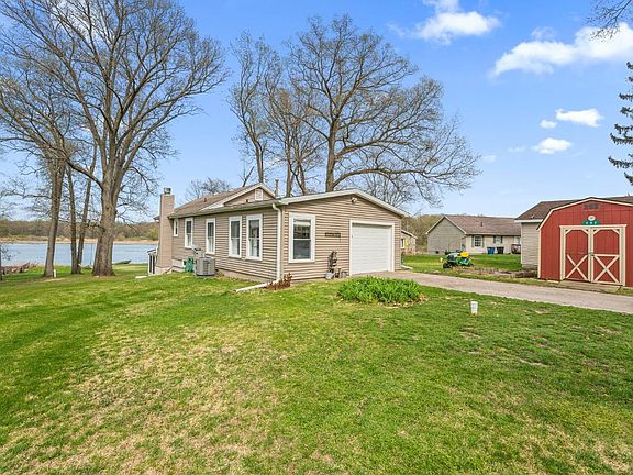 402 Lakeside Dr, Walkerton, IN 46574 | MLS #528822 | Zillow