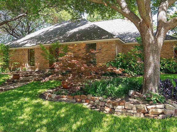 2nd image of 4109 Hideaway Ln