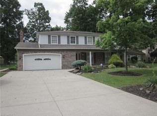 20711 Forestwood Dr, Strongsville, OH