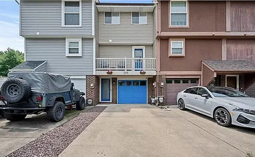 205 Cranbrooke Dr #1 Photo 1
