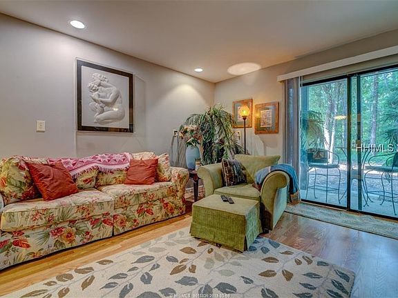 4th image of 141 Lamotte Dr