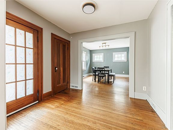 4th image of 42 Walzford Rd