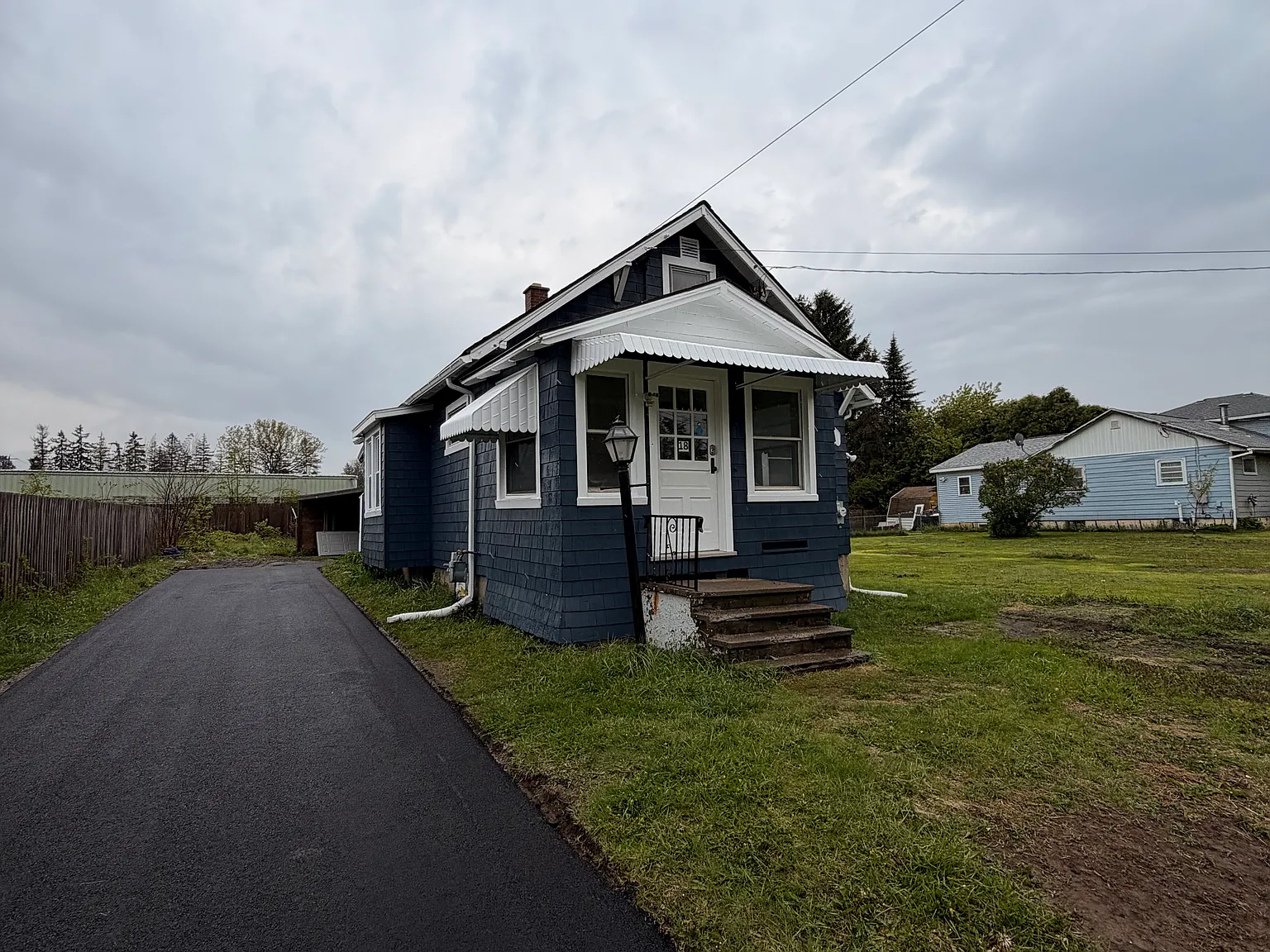 3 bed, 1150 sqft, $1,550 — Photo 2