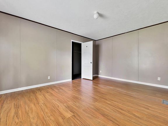 4th image of 79 Avenue F N