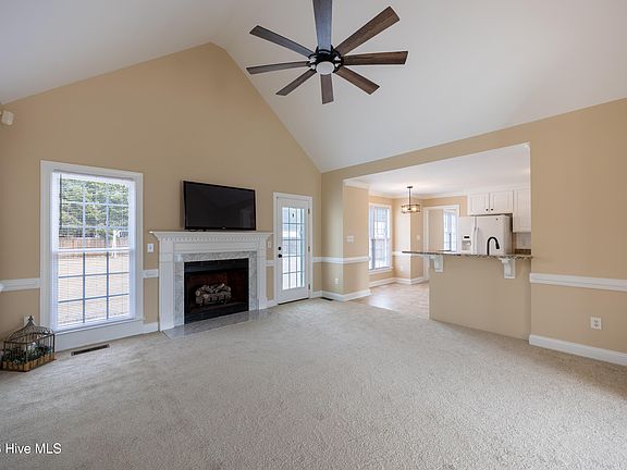 3rd image of 3610 Shadow Ridge Road N