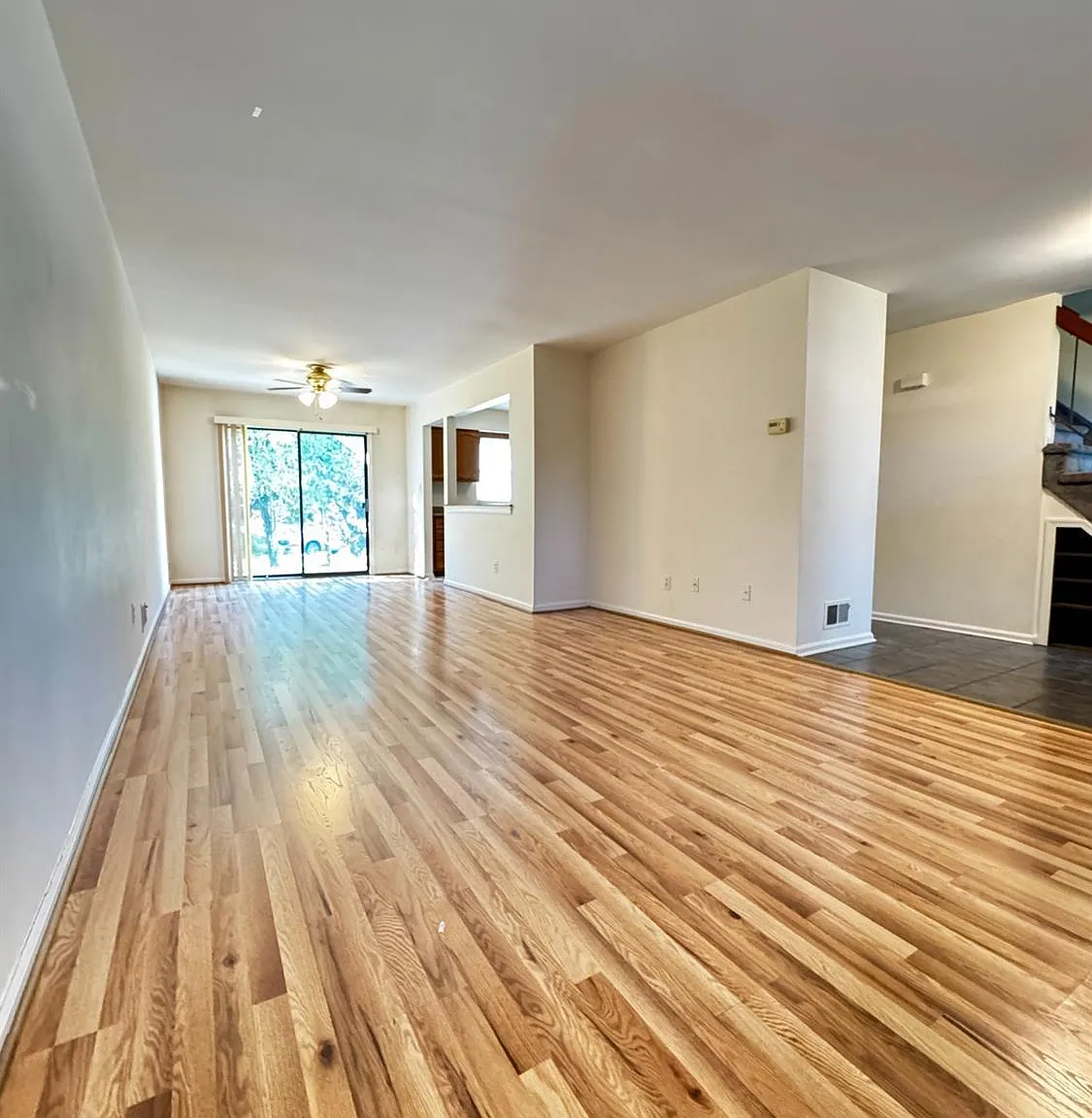 2 bed, 2.5 bath, 1352 sqft, $2,950 — Photo 4