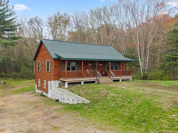 3rd image of 22 Carpenter Rd