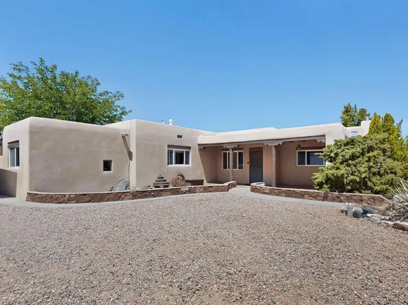 1601 Vassar Dr SE, Albuquerque, NM 87106