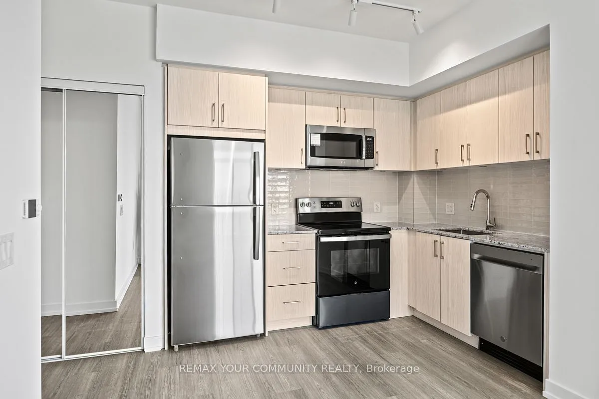 2 bed, $2,800 — Photo 4