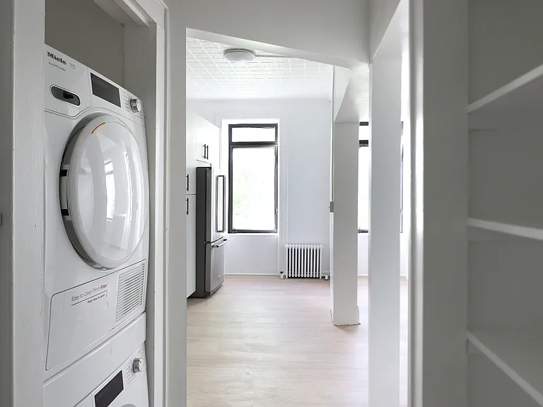 59-32 Grove St #2 — Photo 10