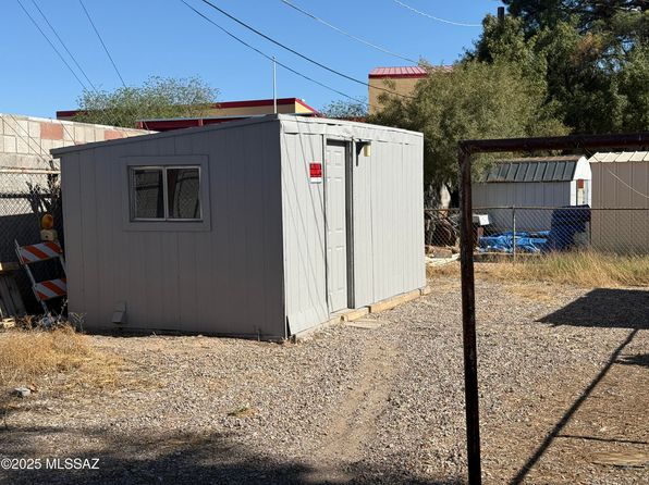 tucson-arizona-119228572 picture