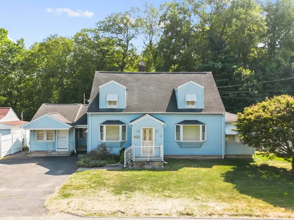 362 Wakelee Avenue, Ansonia, CT 06401