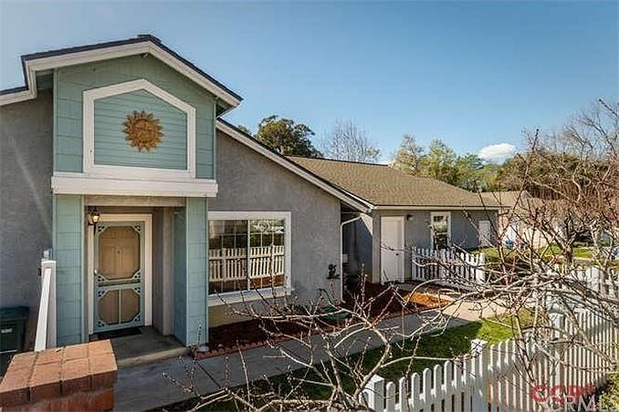 1st image of 917 Bluebell Way
