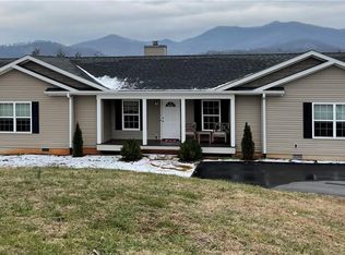 198 Gibson Cove Estates Dr #3, Franklin, NC 28734