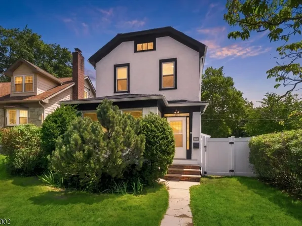 274 Brighton Ave, East Orange City, NJ 07017