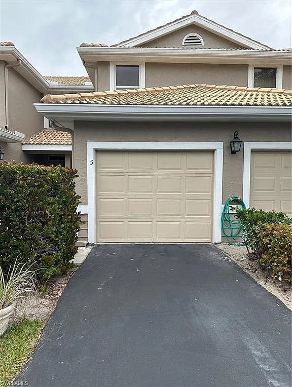3 bed, 2.0 bath, 1490 sqft, $3,700 — Photo 3
